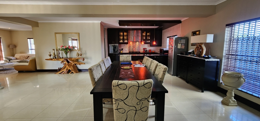 4 Bedroom Property for Sale in Parklands East Western Cape